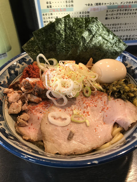スープ割りで2度美味しい、兎に角・辛油そば(南守谷店)