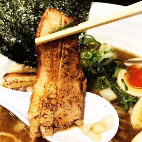 写真 2019-10-03 22 00 25
