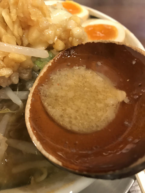 二代目てらっちょ初代風背脂味噌ラーメン