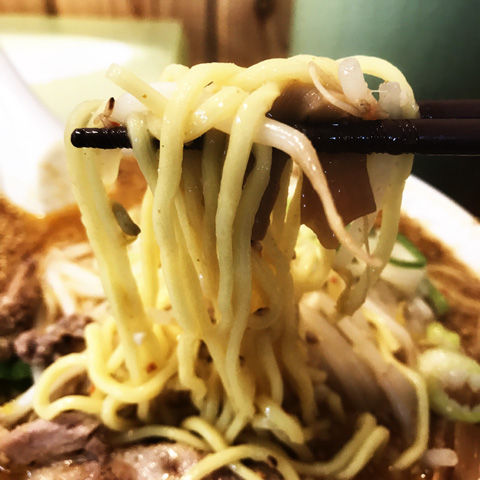 らーめん純輝白井店さんの みそカレーにぼしラーメン