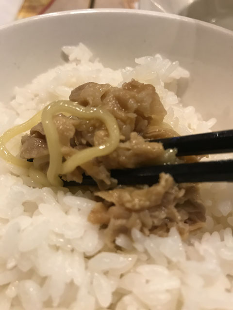 ”まろやか濃味”肉盛り徳島ラーメン