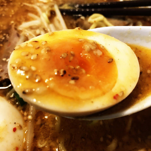 らーめん純輝白井店さんの みそカレーにぼしラーメン