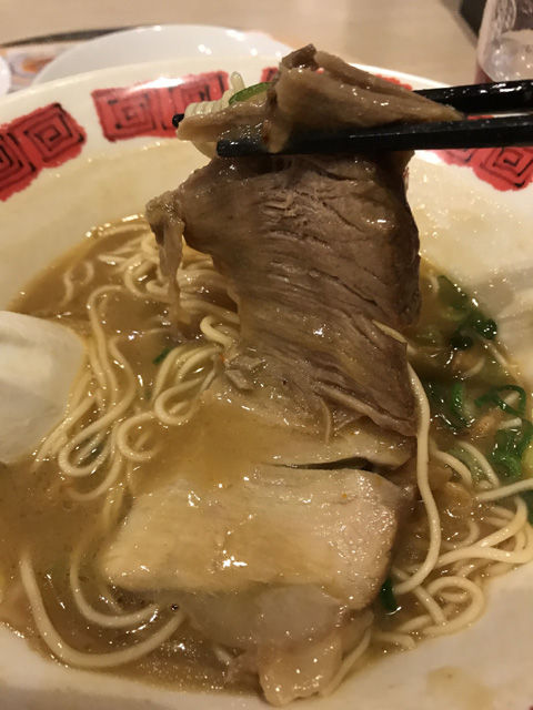 バーミヤンさんの京都風こってりラーメン