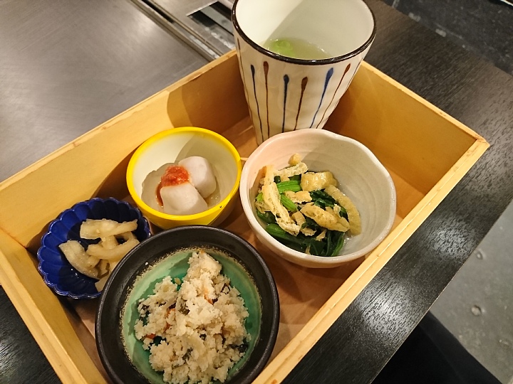 かしわ 渋谷ヒカリエ店 親子丼セット Vaioちゃんのよもやまブログ