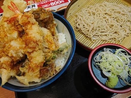 �Ƥ�� �����륹����ŷЧ �����Х��å�02