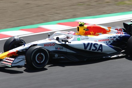 F1 2025 ����GP FP1 �ꥢ�ࡦ��������