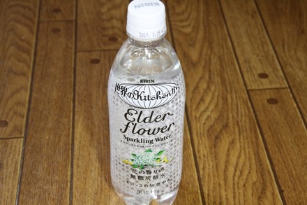 ����� ������Kitchen���� Elderflower Sparkling Water 01
