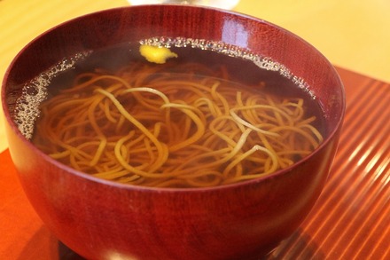 2003 ³ùÁÒ ÇȤÈÉ÷ µ¨Àá¤Î¤ª¤½¤Ð03