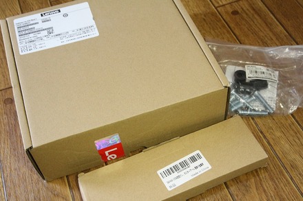 Lenovo M73 Tiny REGZA Z670K��VESA������ 01