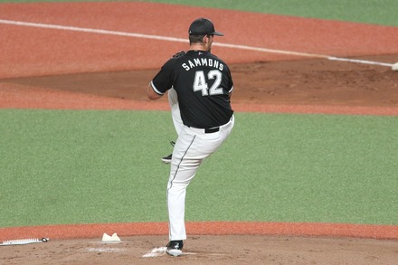 250906 �٥롼�ʥɡ��� vs ���ե��å� �֥饤���󡦥���� 01