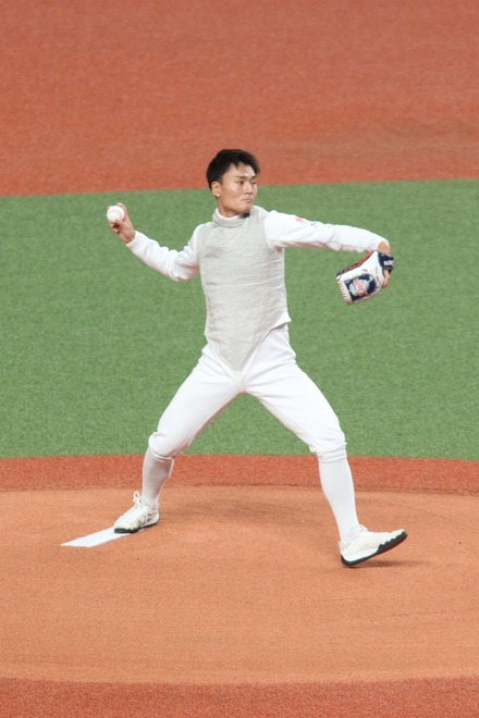 240929 �٥롼�ʥɡ���  vs ���ե��å� �������� �����˥���ԥå� 01