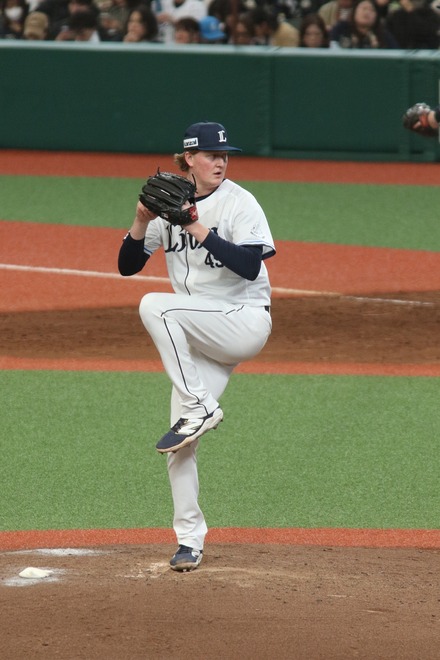 250426 �٥롼�ʥɡ���  vs ����å��� �ȥ쥤�������󥲥󥿡� 02