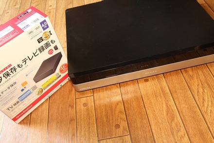 ��� REGZA�����С� DBR-M490 & HD-EDS4U3-BC