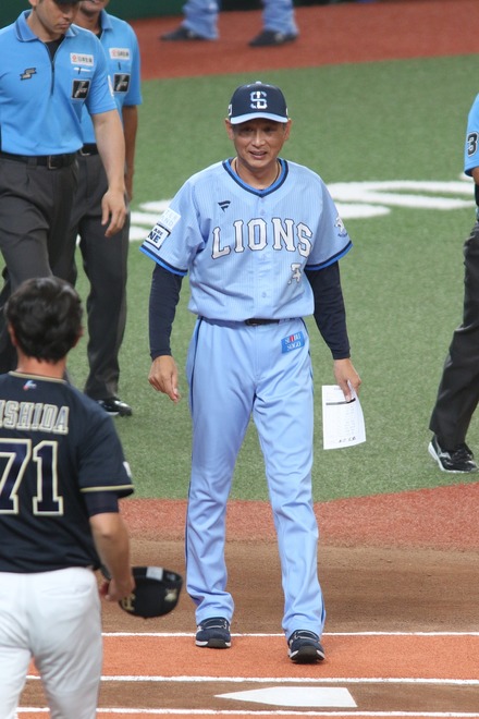 250830 �٥롼�ʥɡ��� vs ����å��� ���С�ɽ��ǧ 01