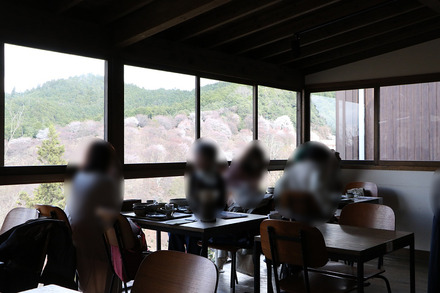 2504 ���ɵ��� ���� Ź�� 01