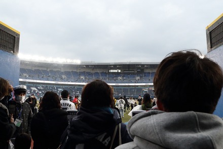 220403 ZOZO�ޥ�� vs ���å� ���饦��ɥ������� 01