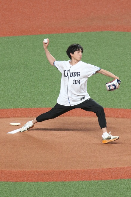 240923 �٥롼�ʥɡ���  vs ���ܥϥ� ����ζ�� �����˥���ԥå� 01