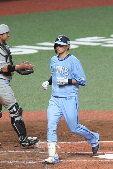 250802 �٥롼�ʥɡ��� vs ���ե��å� ����� ���ۥ���