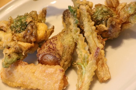 2003 ³ùÁÒ ÇȤÈÉ÷ µ¨Àá¤Î¤ª¤½¤Ð02