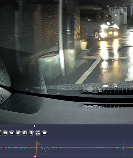 2002_ZDR-015�ӥ塼�