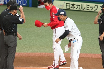 220612 �٥롼�ʥɡ��� vs ���� ���С�ɽ��ǧ