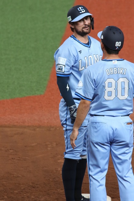 250802 �٥롼�ʥɡ��� vs ���ե��å� ����ʥ��󡦥��쥴�꡼���ǡ��ӥ� 02