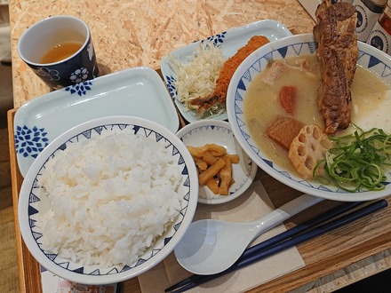 ¤´¤Á¤È¤ó ÃæÌîË̸ýŹ ßդꥹ¥Ú¥¢¥ê¥ÖÆÚ½ÁÄê¿© 01