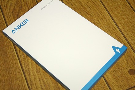 Anker PowerWave 10 Pad (������)  01