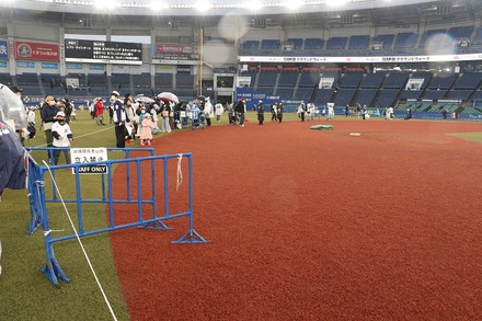 220403 ZOZO�ޥ�� vs ���å� ���饦��ɥ������� 16