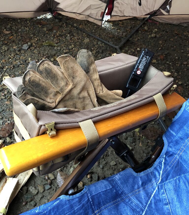 キャンプ道具収納 ランタンや調理器具など細かいアイテムの収納方法 ナマケモノキャンパー 通称ぽっけ