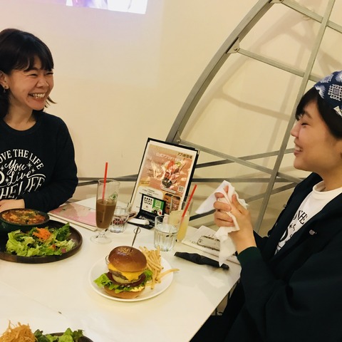 60789858-623F-449B-9ECF-6C06DBD4BF3F