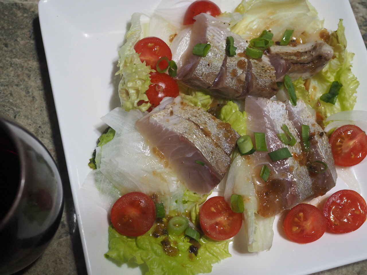 ヒラマサのカルパッチョ ログハウスに住み 料理 野菜 家具作り
