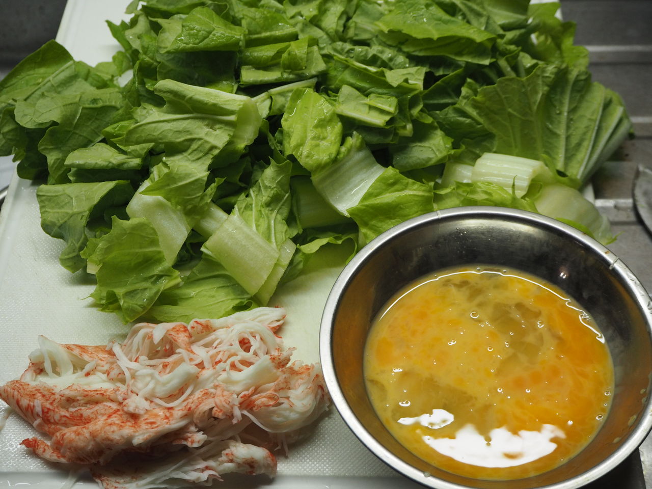 山東菜 カニカマ 卵の炒め物 ログハウスに住み 料理 野菜 家具作り 山東菜 カニカマ 卵の炒め物 ログハウスに住み 料理 野菜 家具作り