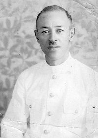 《小川清秀　大連税関監視官》