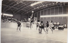 1-昭和３９年：三都市女子