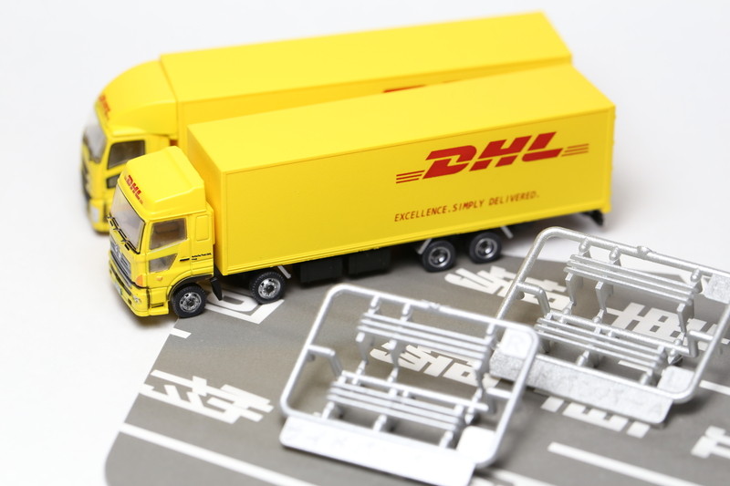 初トラコレ（DHL大型トラックセット） : M R S モデルレールサービス
