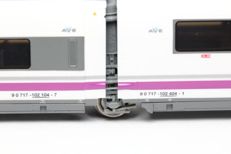 スペインのアヒル顔(Electrotren S102 タルゴ350) : M R S スペインのアヒル顔(Electrotren S102 タルゴ350) : M R S