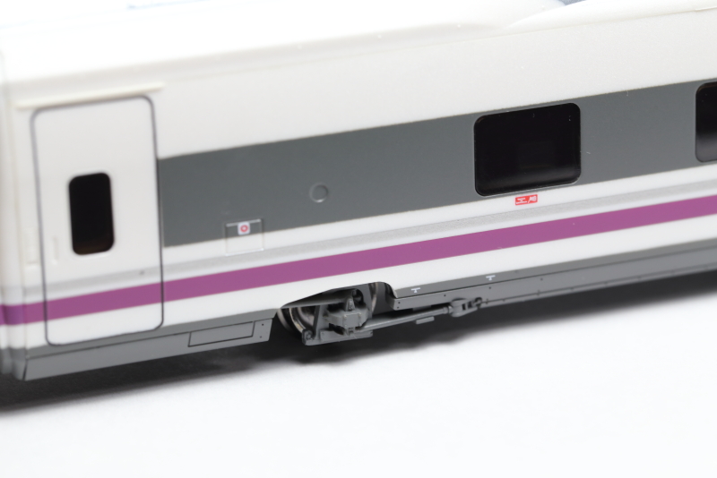 スペインのアヒル顔（Electrotren S102 タルゴ350） : M R S モデル
