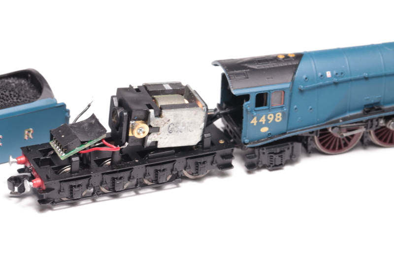 鉄道模型のモーターを換装してみる(Dapol Class A4 Sir Nigel