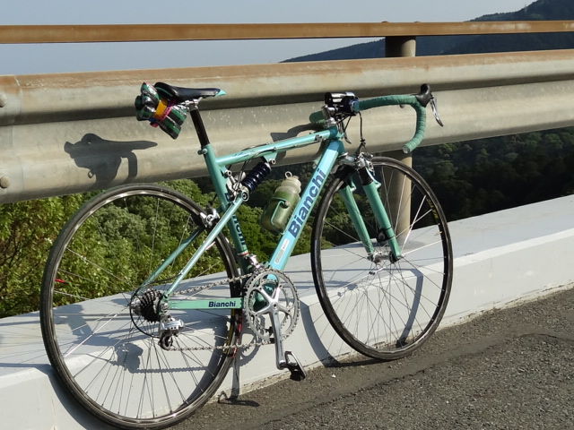 ビアンキ・パリ～ルーベで熱函道路越えて三島で飲もう会。 : 若だんな