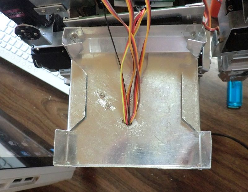 二足歩行ロボットの自作 70 配線の修正 趣味の工作記録 二足歩行ロボットの自作 70 配線の修正 趣味の工作記録