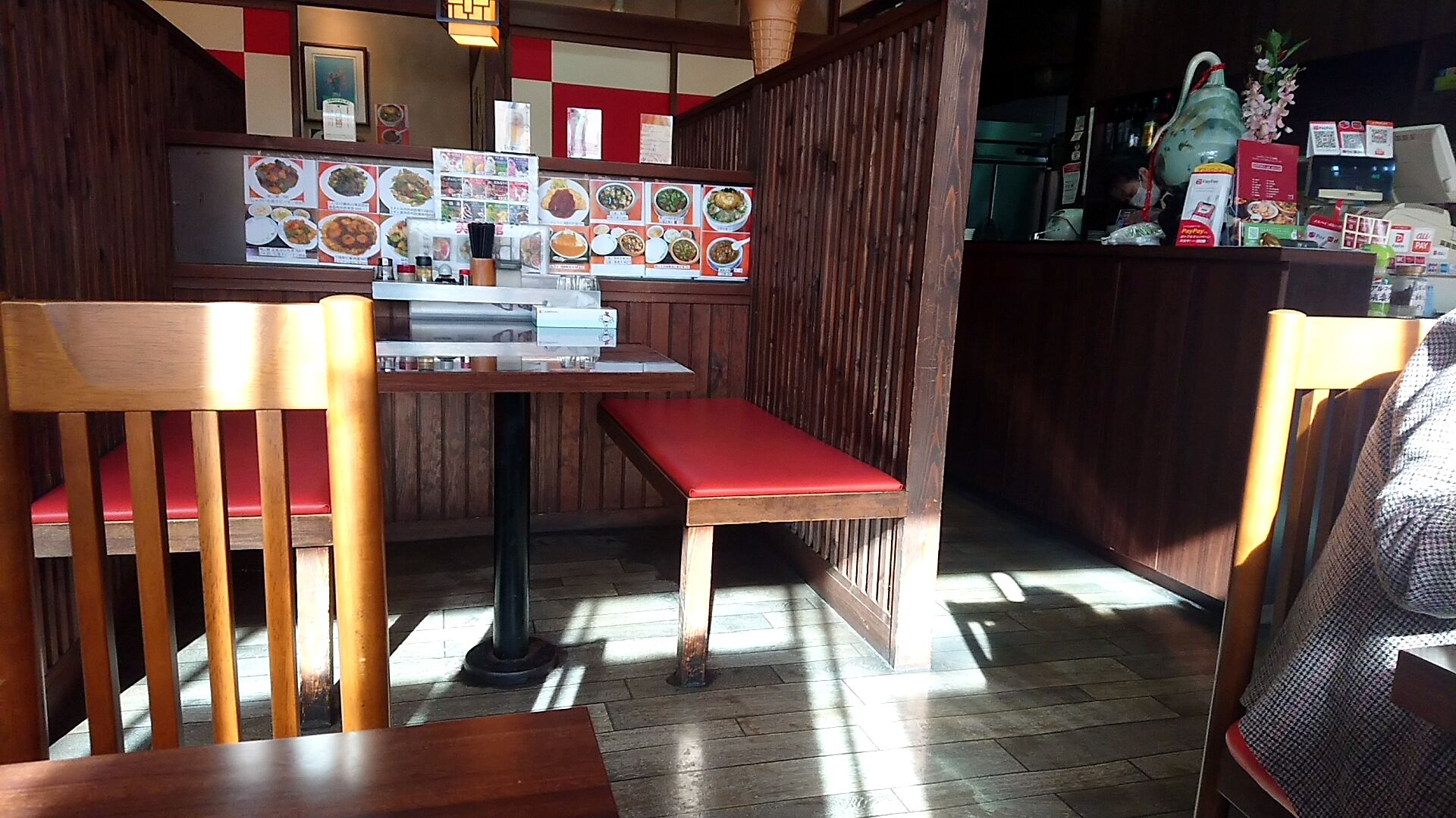 中華美食館で美食館ラーメンと上海餃子 新潟がっとうんめもん探訪 中華美食館で美食館ラーメンと上海餃子 新潟がっとうんめもん探訪