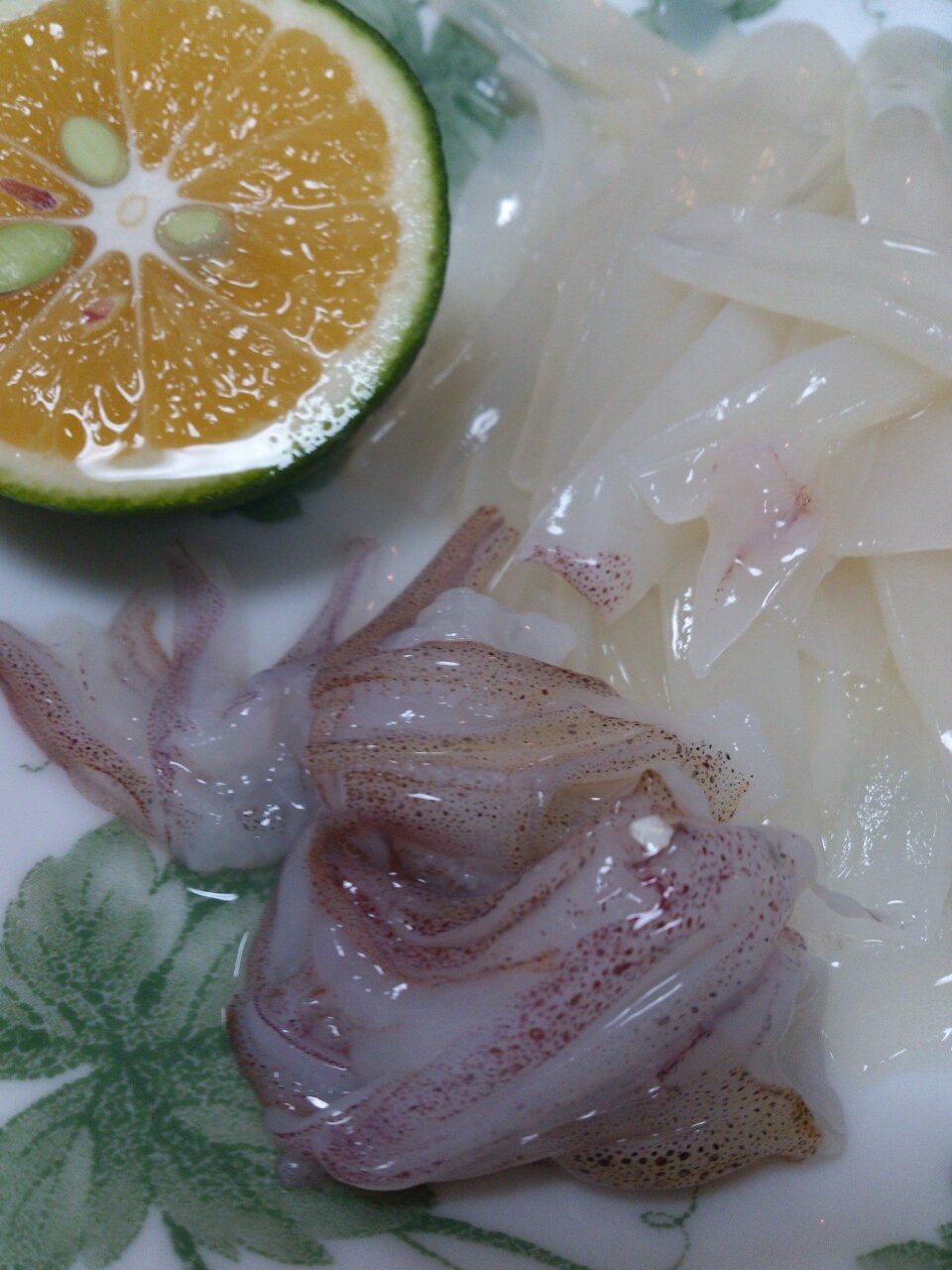 小イカの刺身 騒ぎ屋稼業の日々 小イカの刺身 騒ぎ屋稼業の日々