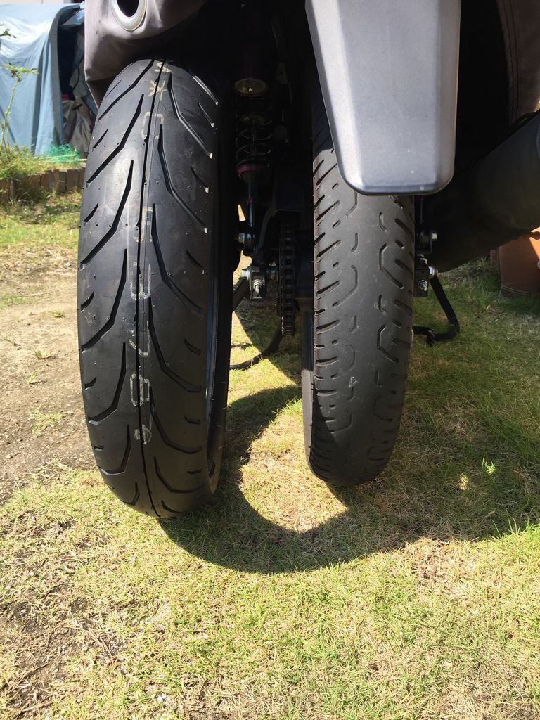 タイヤ交換 Fz1 Fazerと始める うぃあーど Weird 生活