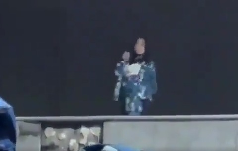 【動画】 ダンサー女子、片乳がポ口リしてしまうｗｗｗｗｗ