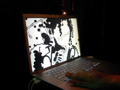 3145927_29525424_126large