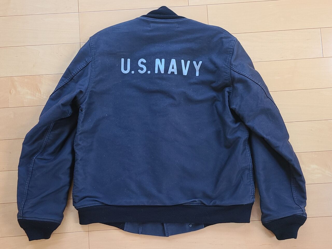 U.S.NAVY フロントフック デッキジャケットの魅力 : FLIGHT