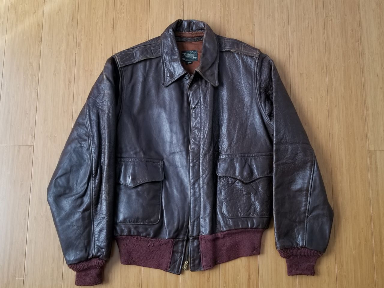 リアルマッコイズ DUBOW（1755）モチーフのA-2は、超優等生