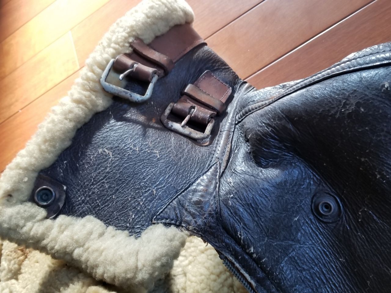 重い 暑い 動き辛いの３重苦のムートンジャケットb 3だけど 何か Flight Jacket Go Go