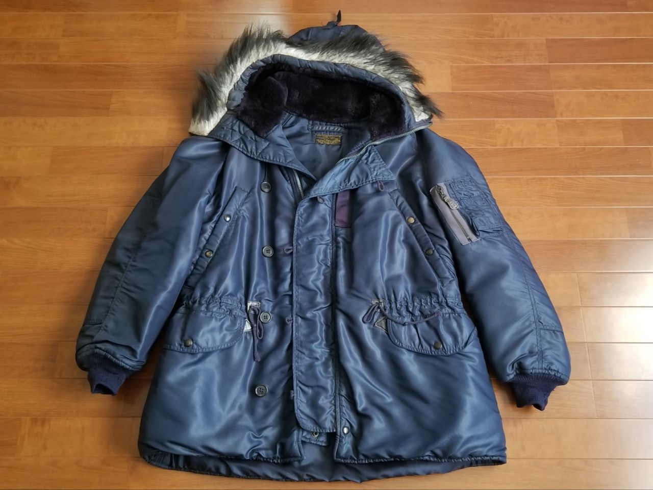 コントラクターが違うN-3A 3着は必要ないけどね。 : FLIGHT JACKET GO GO